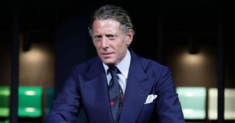 Italia Independent, Lapo Elkann vende il suo brand di occhiali: .